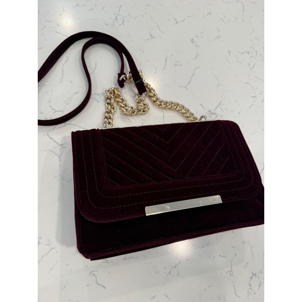 Apt 9 Maroon Velvet Chevron Quilted Crossbody Bag Gold Chain Burgundy Evening - Picture 6 of 7
